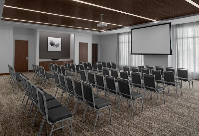 Ac Hotel Lansing University Area