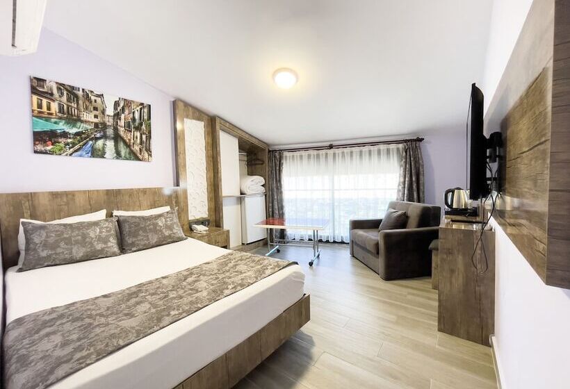 فندق صغير Castle S Light Boutique