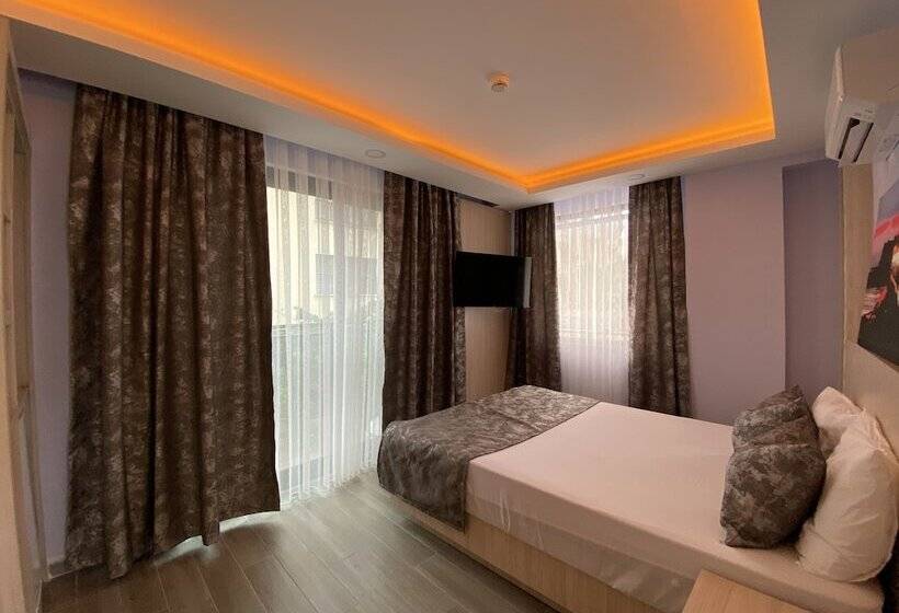 فندق صغير Castle S Light Boutique