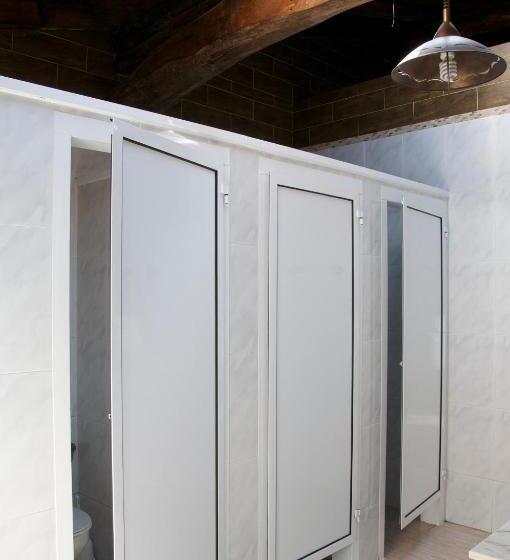 Albergue Los Blasones