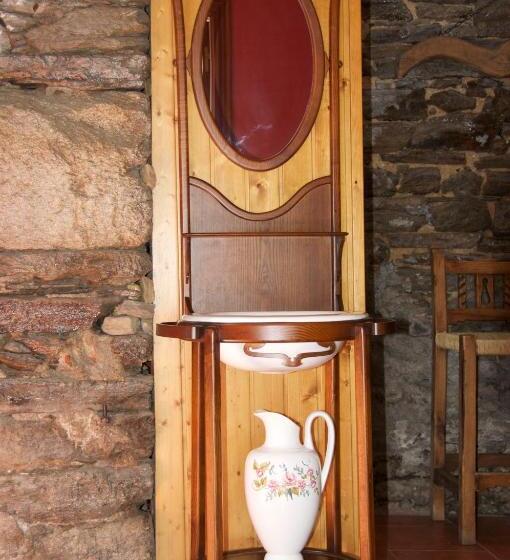 Albergue Los Blasones