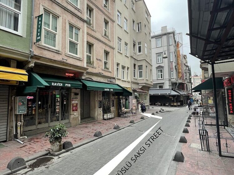 ベッドアンドブレックファースト Boutique Central Taksim