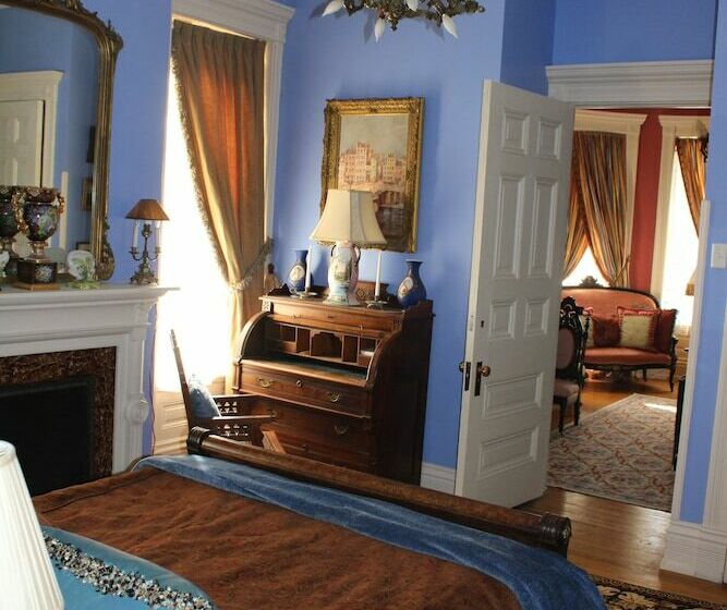 住宿加早餐  Johnstone Mansiion