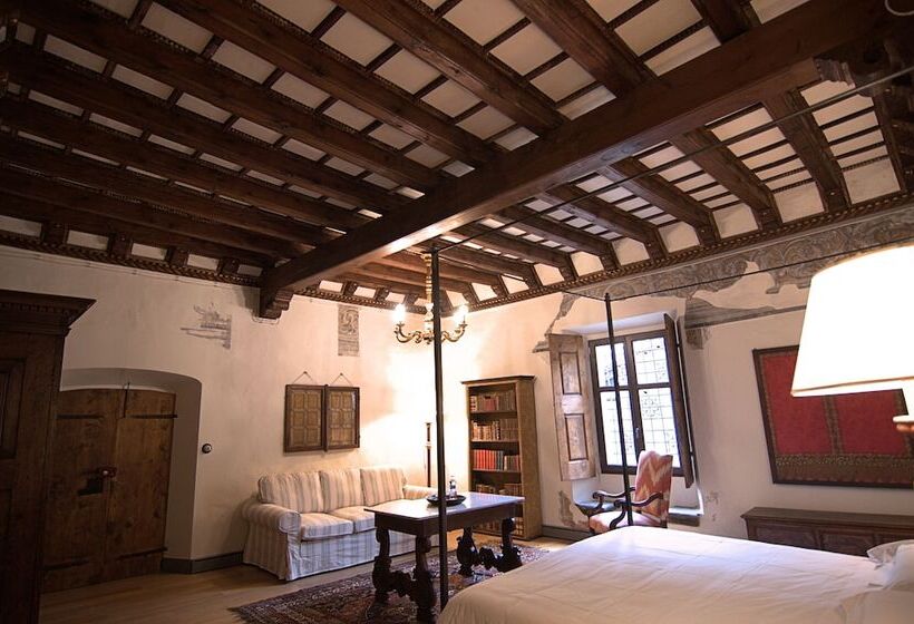 צימר Palazzo Juvalta