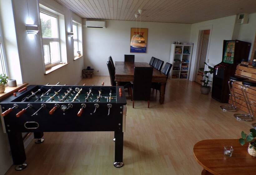 ベッドアンドブレックファースト Stone Mt Garden Pod