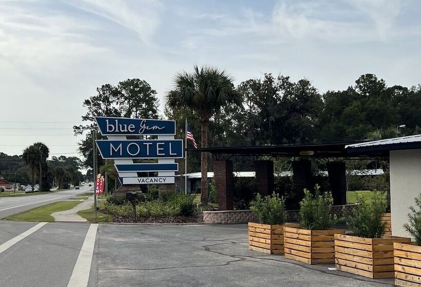 Bluegem Motel