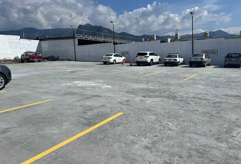 فندق Capital Saltillo