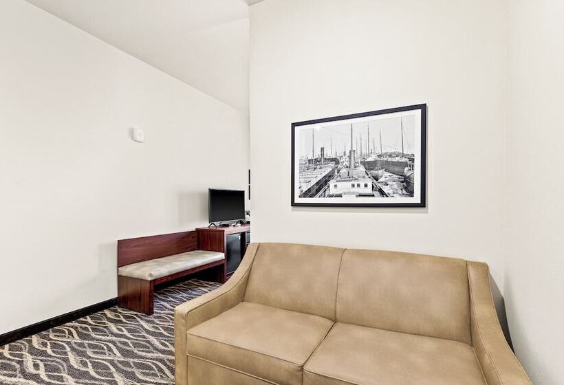 Cobblestone Hotel & Suites   Cullman