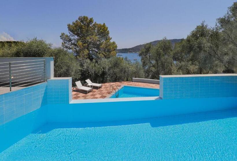 客栈  Cristallo Park