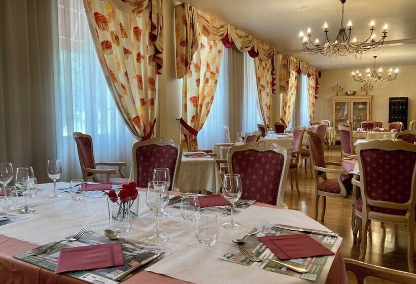 فندق De Champagne