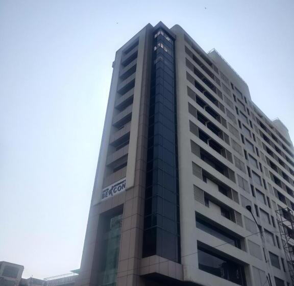 בית מלון כפרי Adiva Residency Beacon, Grant Road,mumbai