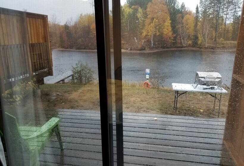 فندق All Star Resort