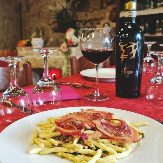 בית מלון כפרי Borgo Dé Varano