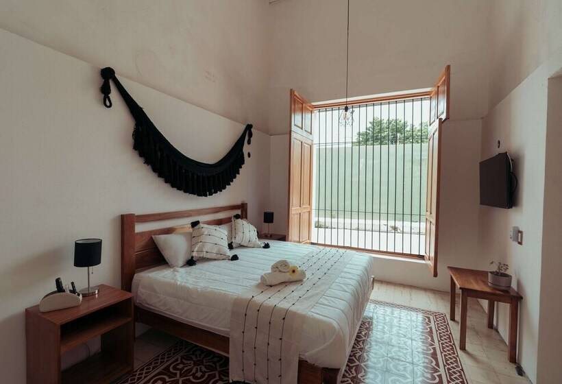 هتل Boutique Casa Piedad