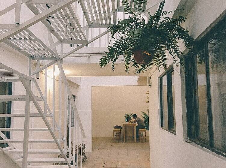 هتل Hostel Casa Maguey