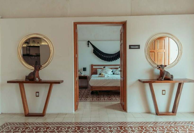 هتل Boutique Casa Piedad