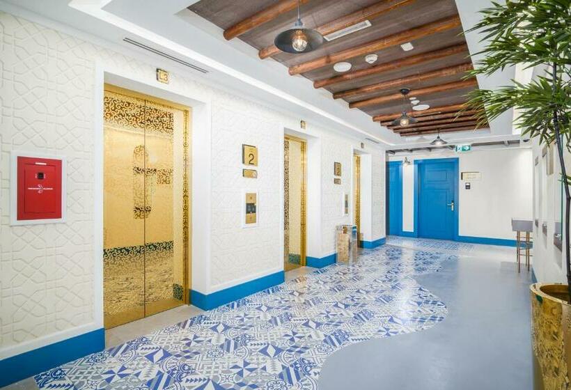 هتل Central Inn Souq Waqif