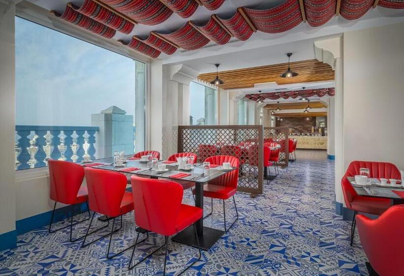 هتل Central Inn Souq Waqif