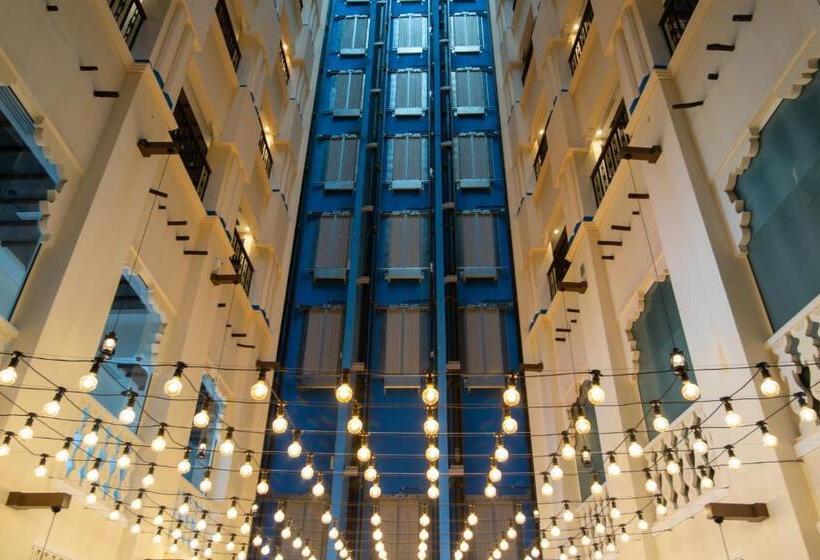 هتل Central Inn Souq Waqif