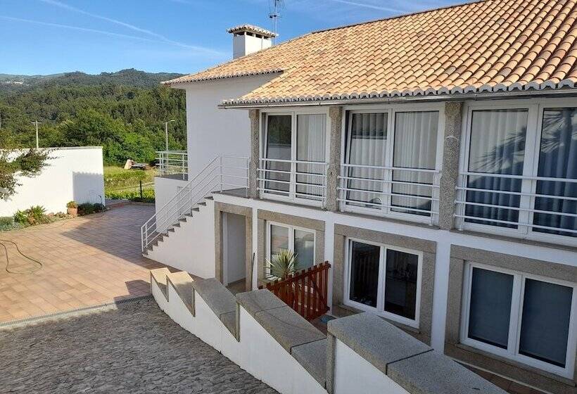 酒店 Coliving The Valley Portugal With Coworking Space Open 24 7