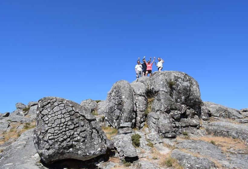 酒店 Coliving The Valley Portugal With Coworking Space Open 24 7