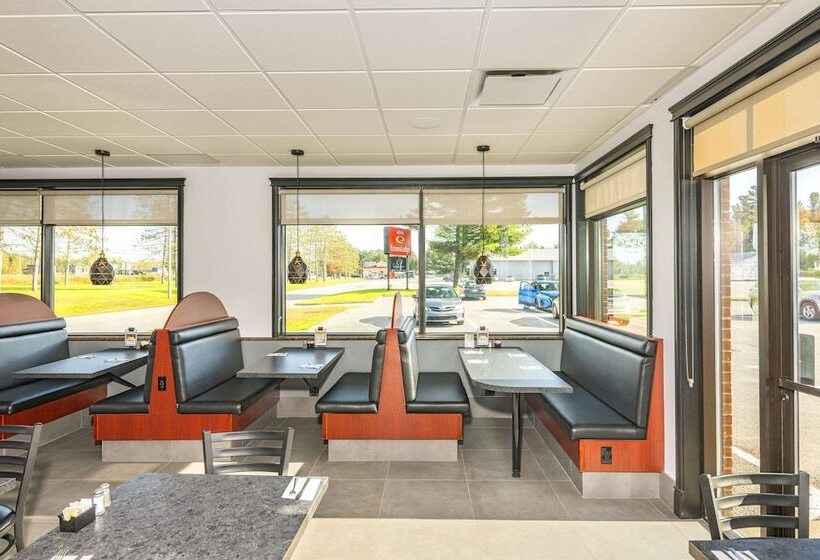 ホテル Econo Lodge