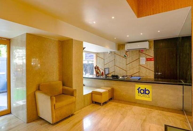 هتل Fabexpress Jayshree   Nr Mumbai International Airport