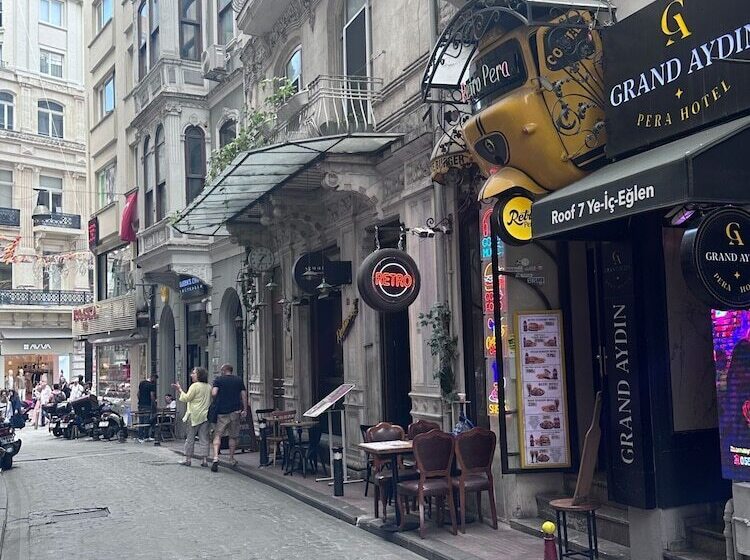 فندق Pera Resort