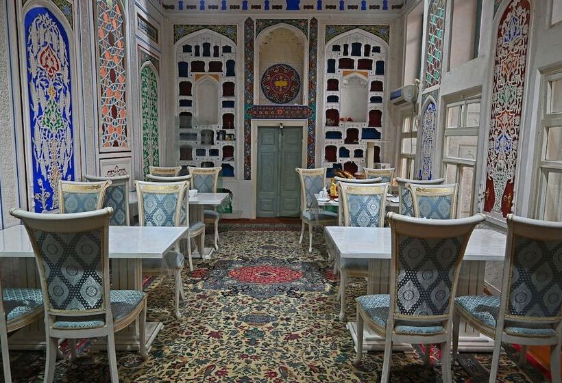 בית מלון כפרי Grand Nodirbek