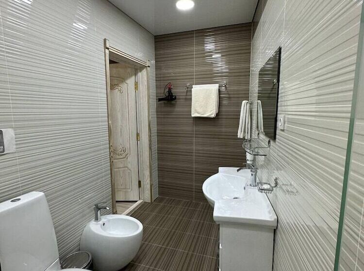 בית מלון כפרי Grand Nodirbek