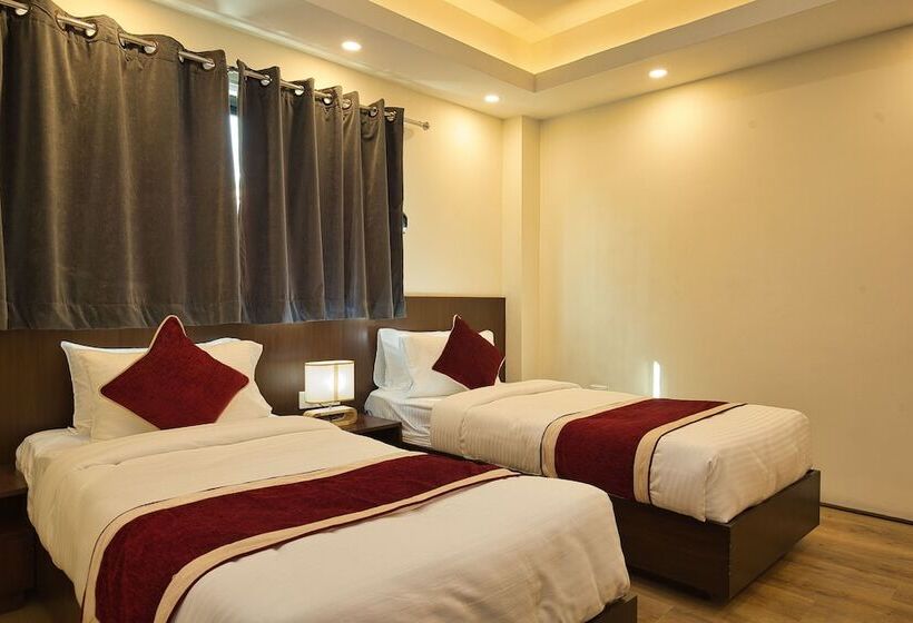 בית מלון כפרי Grand View