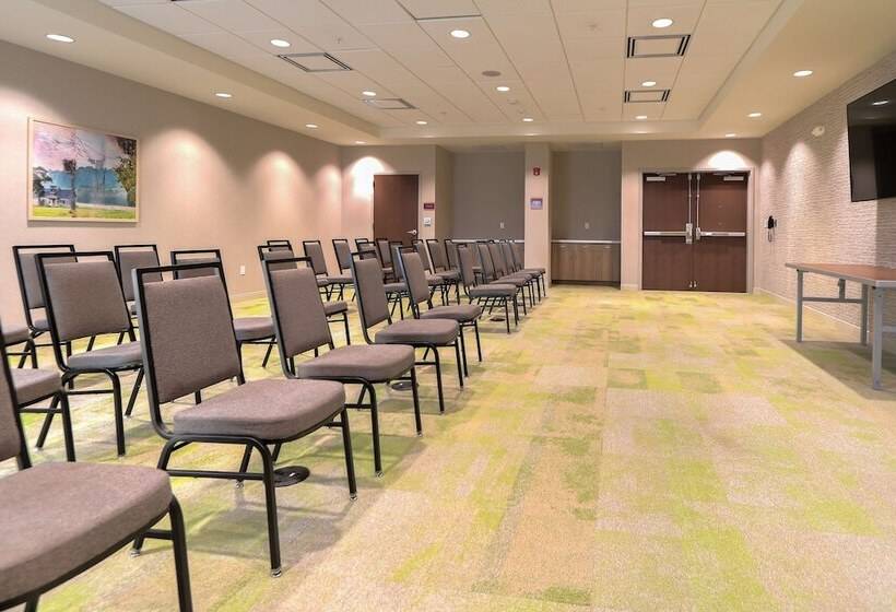 Отель Home2 Suites By Hilton Alcoa Knoxville Airport