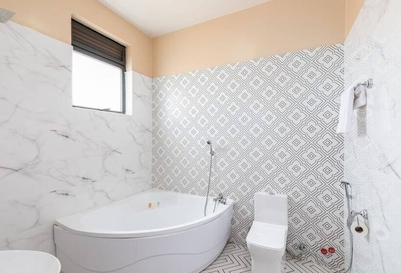 هتل Horizon Entebbe