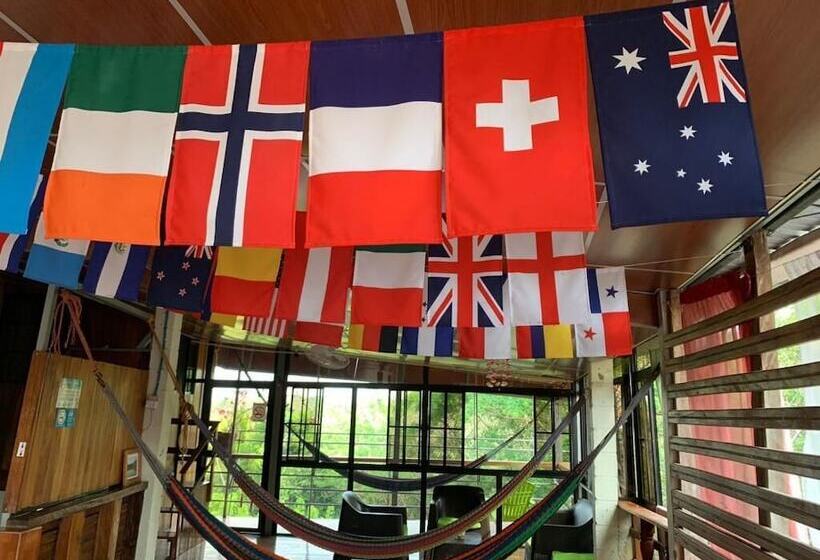 Отель Hostal Raices De Mi Pueblo