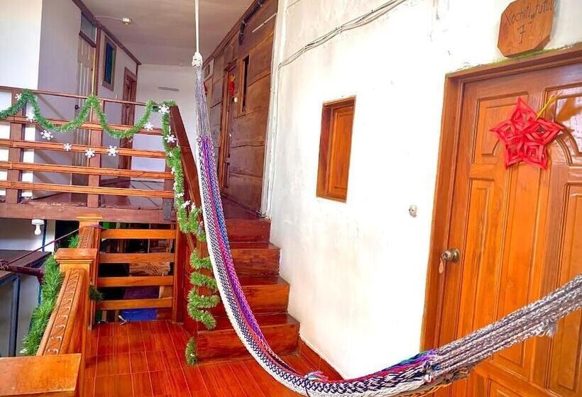 Отель Hostal Raices De Mi Pueblo