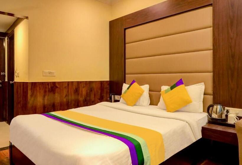 בית מלון כפרי Itsy By Treebo  Himshri