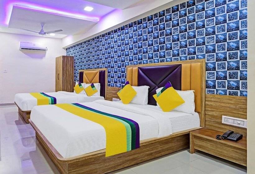 Itsy Hotels Rk Palace