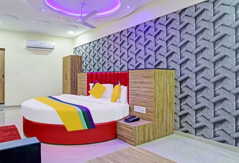 Itsy Hotels Rk Palace