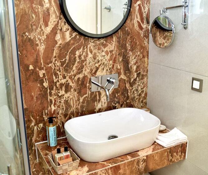 בית מלון כפרי Kouros Stone Suites