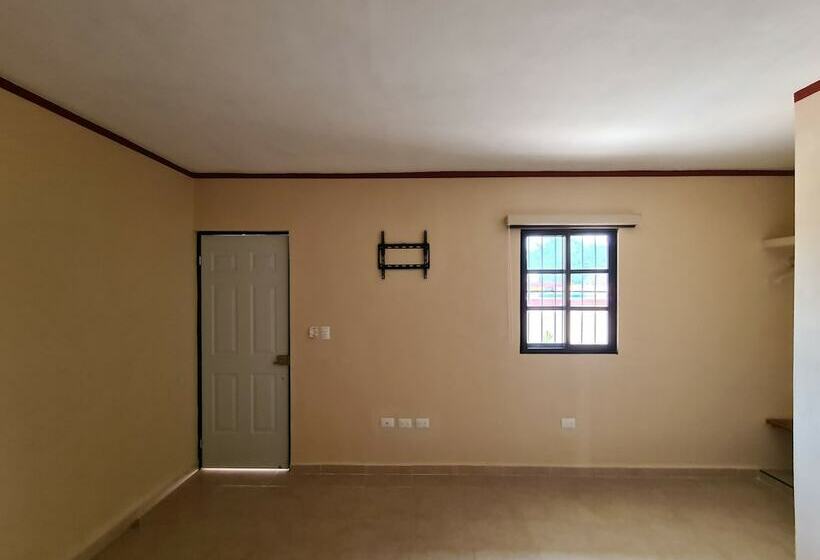 בית מלון כפרי La Piramide Izamal