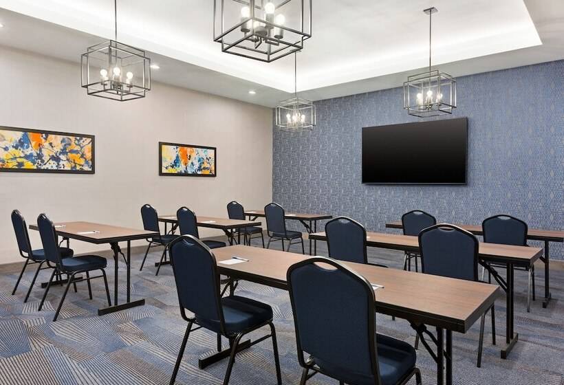 فندق La Quinta Inn & Suites By Wyndham Mount Laurel Moorestown