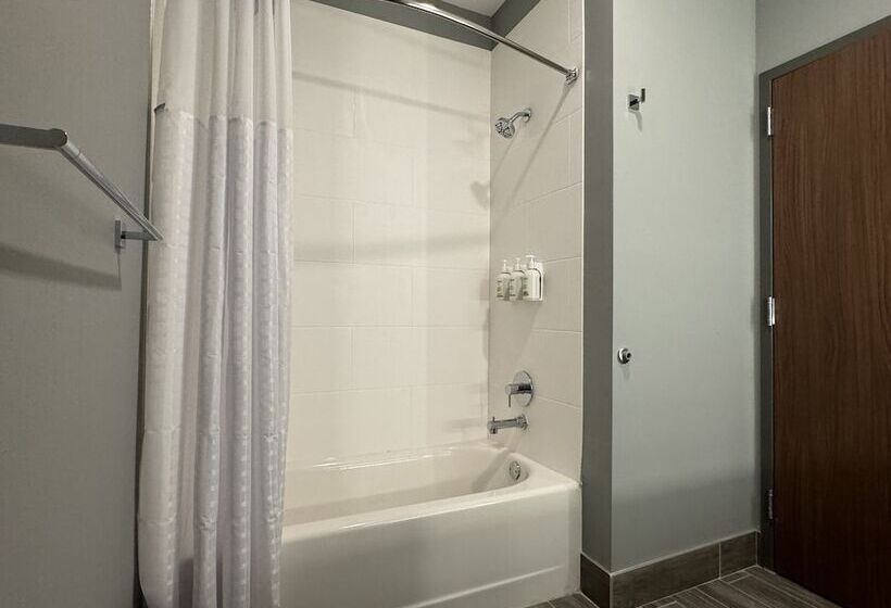 فندق La Quinta Inn & Suites By Wyndham Mount Laurel Moorestown