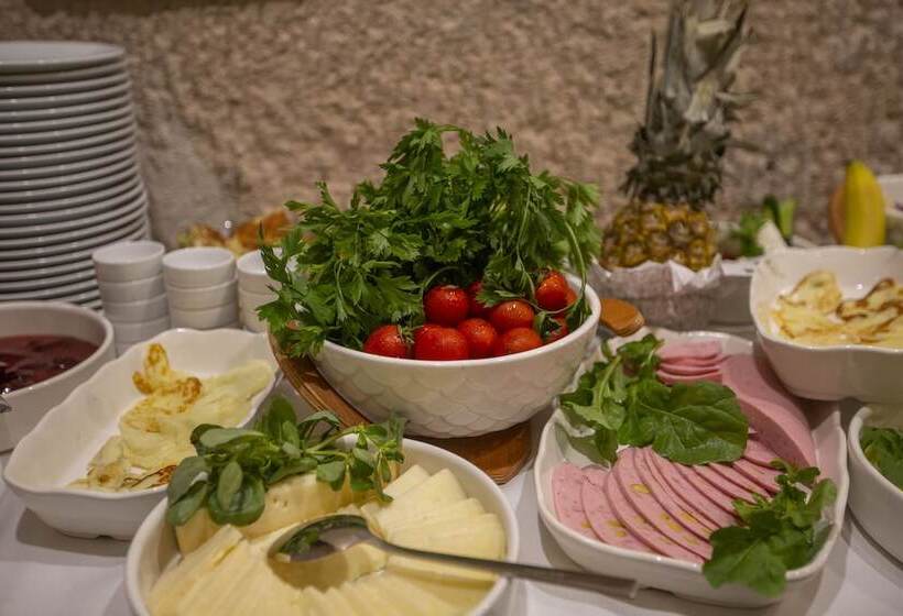 فندق Lavender Cave