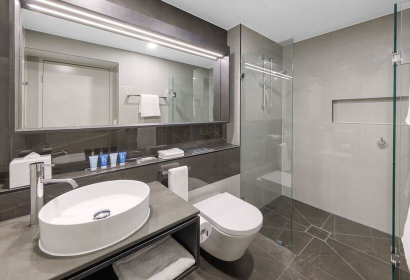 בית מלון כפרי Meriton Suites Melbourne