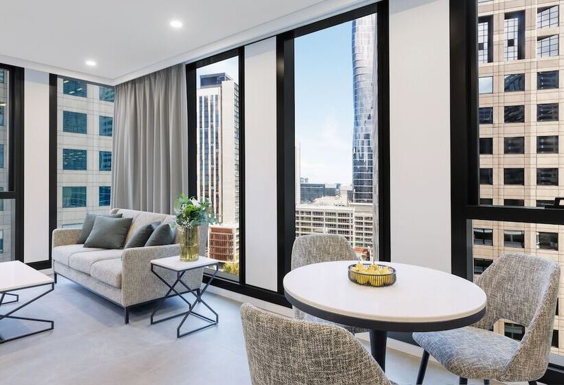 בית מלון כפרי Meriton Suites Melbourne