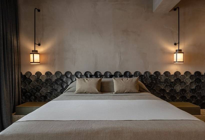 Отель Naxos Rhyton