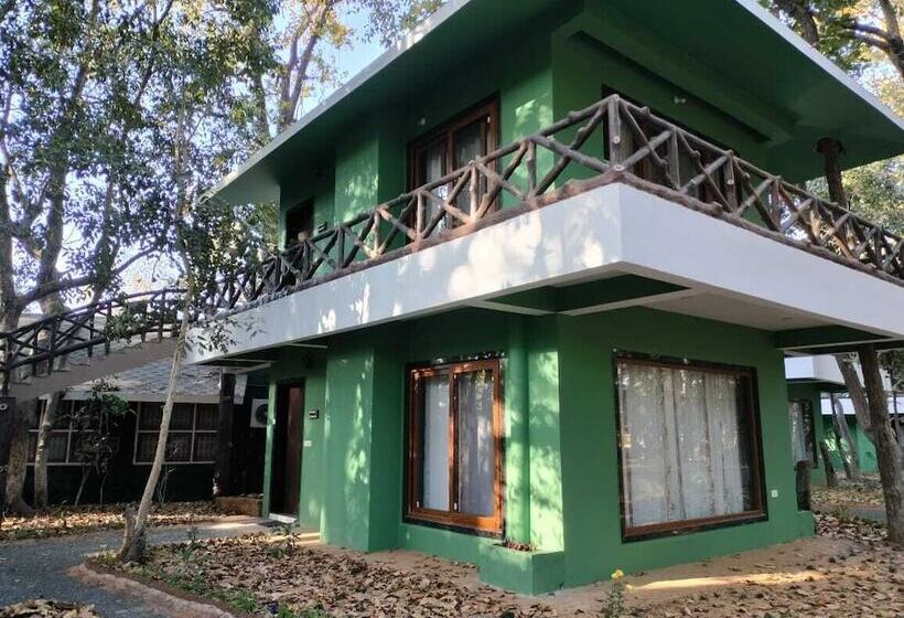 בית מלון כפרי Nirmal Chhaya Nature Resort