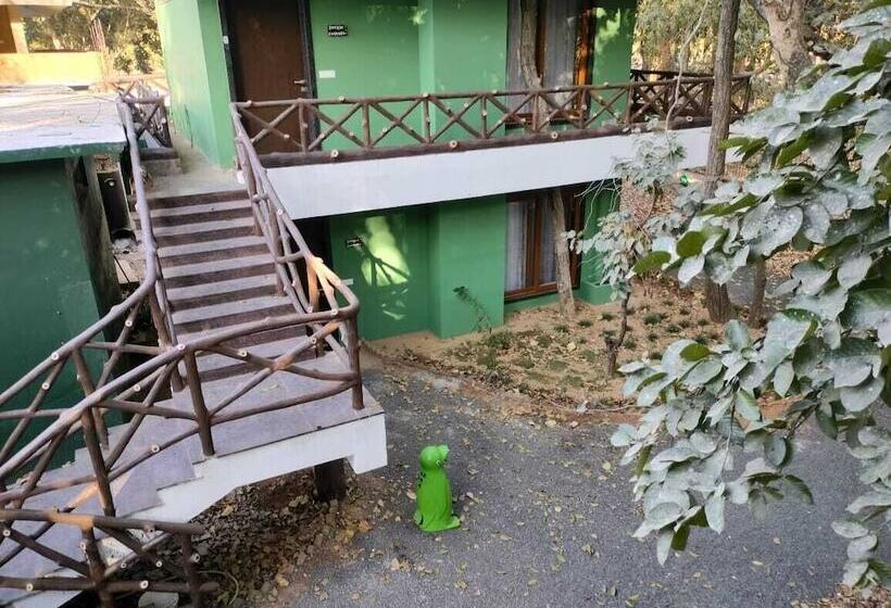 בית מלון כפרי Nirmal Chhaya Nature Resort