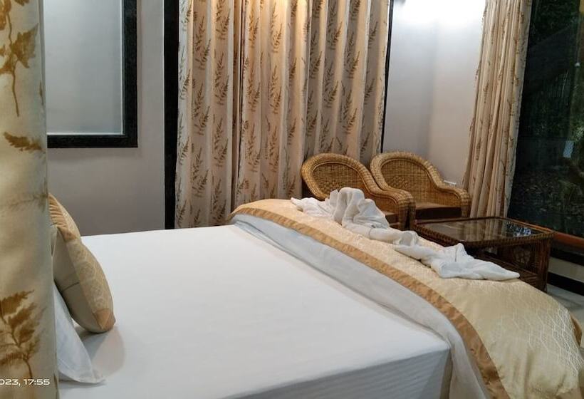 בית מלון כפרי Nirmal Chhaya Nature Resort