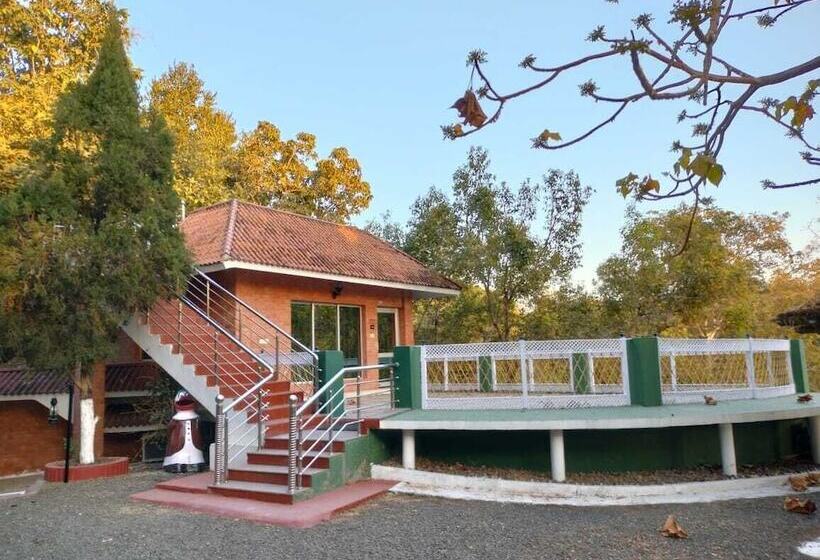 فندق Nirmal Chhaya Nature Resort